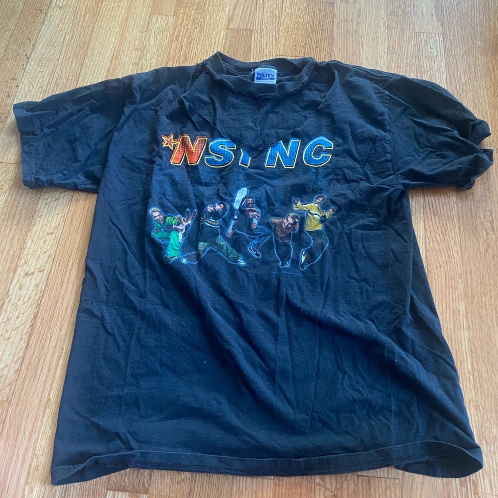 *NSYNC graphic shirt cutout neck vintage print